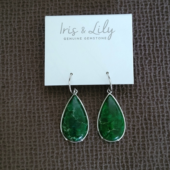 Iris & Lily Green💚 Jasper Earrings - Picture 3 of 16